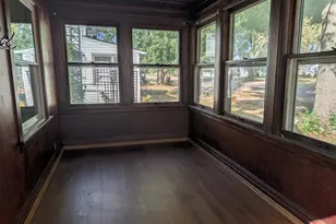 135 N Birch St, Waterman, IL 60556 - Photo 4