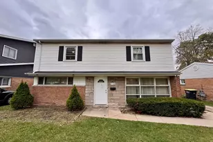 17318 Walter St, Lansing, IL 60438 - Photo 1