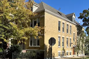 2835 N Damen Ave, Chicago, IL 60618 - Photo 2