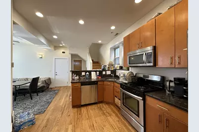 2835 N Damen Avenue #2R, Chicago, IL 60618 - Photo 6