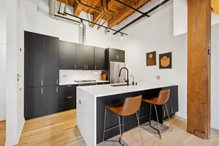 2511 W Moffat St, Chicago, IL 60647 - Photo 2