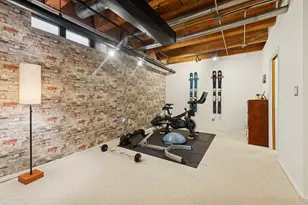 2511 W Moffat St, Chicago, IL 60647 - Photo 10