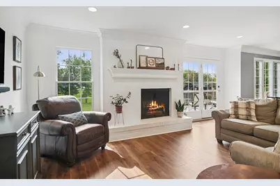 25235 W Hermosa Avenue, Wauconda, IL 60084 - Photo 8