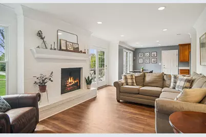 25235 W Hermosa Avenue, Wauconda, IL 60084 - Photo 6