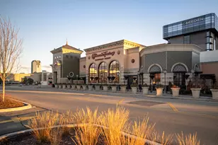 390 Summit Cir, Lombard, IL 60148 - Photo 34