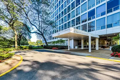 601 E 32nd Street #210, Chicago, IL 60616 - Photo 1