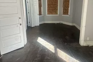 4149 W Cermak Rd, Chicago, IL 60623 - Photo 2