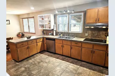 803 Maas Road, Quincy, IL 62305 - Photo 4