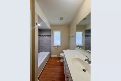 19252 Oakwood Avenue, Lansing, IL 60438 - Photo 14