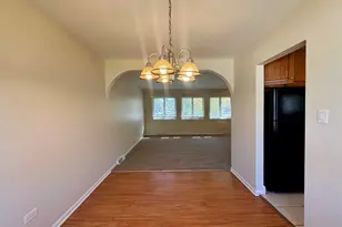 19252 Oakwood Ave, Lansing, IL 60438 - Photo 6