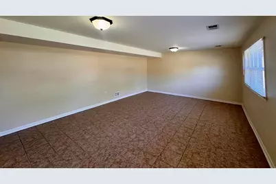 19252 Oakwood Avenue, Lansing, IL 60438 - Photo 10