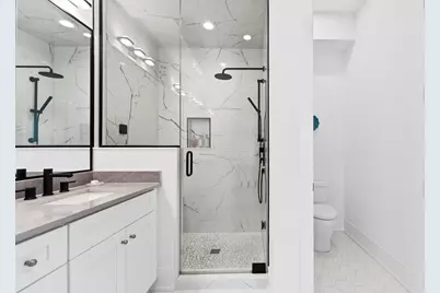 1767 W Rosehill Drive #304, Chicago, IL 60660 - Photo 18