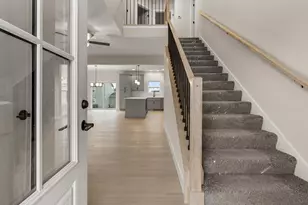 710 Wheatley Dr, Mahomet, IL 61853 - Photo 4