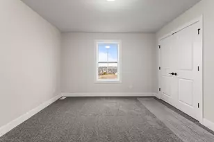 710 Wheatley Dr, Mahomet, IL 61853 - Photo 26