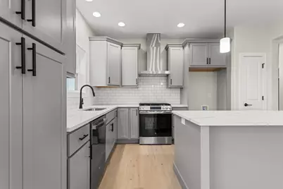 710 Wheatley Drive, Mahomet, IL 61853 - Photo 12