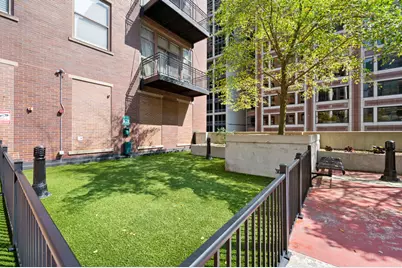212 W Washington Street #1807, Chicago, IL 60606 - Photo 22