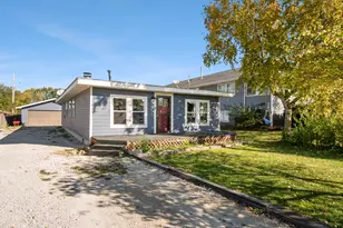 115 Elwood Rd, Manhattan, IL 60442 - Photo 2