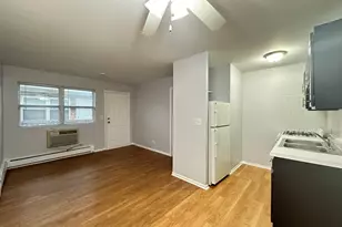 4612 N Beacon St, Chicago, IL 60640 - Photo 8