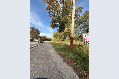 2501 E Cass Street, Joliet, IL 60432 - Photo 10