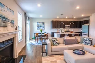 1828 Coralito Ln, Elgin, IL 60124 - Photo 12