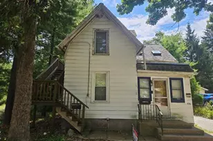 436 Barrington Ave, East Dundee, IL 60118 - Photo 1