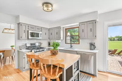 1012 Bainbridge Drive, Naperville, IL 60563 - Photo 10