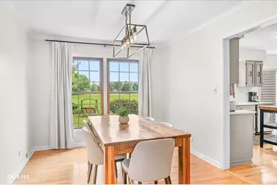 1012 Bainbridge Drive, Naperville, IL 60563 - Photo 8