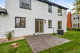 27 S Canterbury Rd, Aurora, IL 60506 - Photo 28