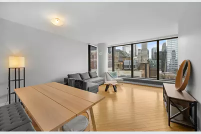 60 E Monroe Street #1905, Chicago, IL 60603 - Photo 2