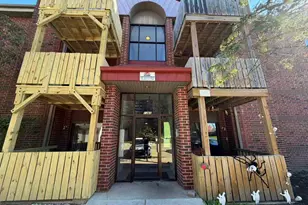 1360 Brook St, Saint Charles, IL 60174 - Photo 2