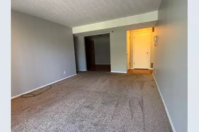 1360 Brook Street #F, Saint Charles, IL 60174 - Photo 6