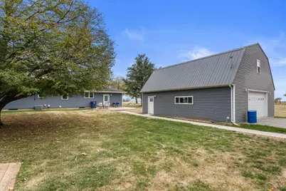 110 5th Street, Riverdale, IL 61851 - Photo 30