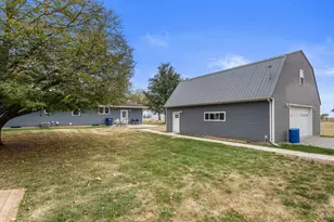 110 5th St, Riverdale, IL 61851 - Photo 30