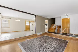 8556 N Oriole Ave, Niles, IL 60714 - Photo 4