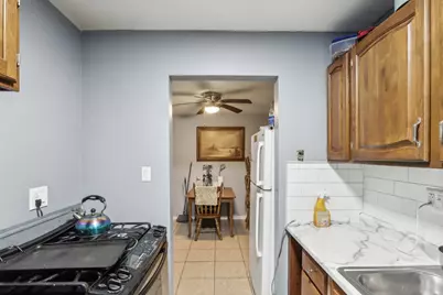 600 Mesa Drive #103, Hoffman Estates, IL 60169 - Photo 10