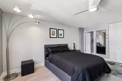 400 E Randolph Street #1119-20, Chicago, IL 60601 - Photo 32