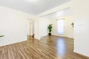 8836 S Carpenter St, Chicago, IL 60620 - Photo 6