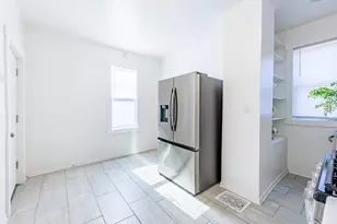 8836 S Carpenter St, Chicago, IL 60620 - Photo 10