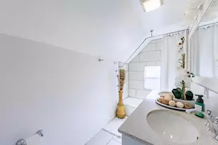 8836 S Carpenter St, Chicago, IL 60620 - Photo 18