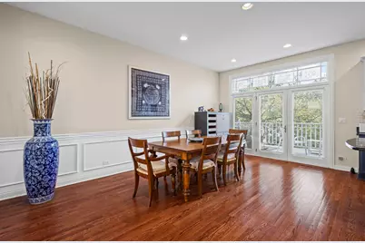 2005 Valor Court, Glenview, IL 60026 - Photo 4