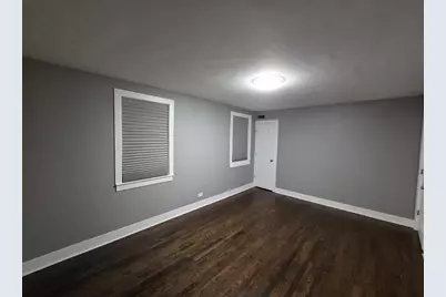 9144 S Dobson Avenue, Chicago, IL 60619 - Photo 4