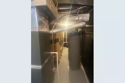 9144 S Dobson Avenue, Chicago, IL 60619 - Photo 20