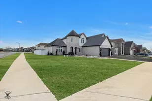 19811 Margaret Ct, Lynwood, IL 60411 - Photo 2