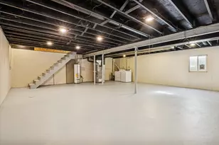 1041 Barlina Rd, Crystal Lake, IL 60014 - Photo 28