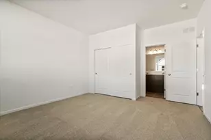 309 Kingsport Dr, South Elgin, IL 60177 - Photo 20