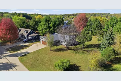 844 Hann Avenue, Dixon, IL 61021 - Photo 4