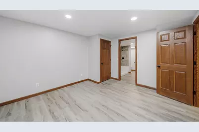 844 Hann Avenue, Dixon, IL 61021 - Photo 38