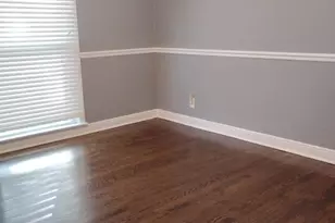 371 S Edison Ave, Elgin, IL 60123 - Photo 16