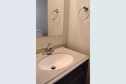 371 S Edison Avenue, Elgin, IL 60123 - Photo 6