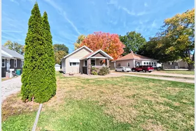 118 W 3rd Street, Streator, IL 61364 - Photo 2